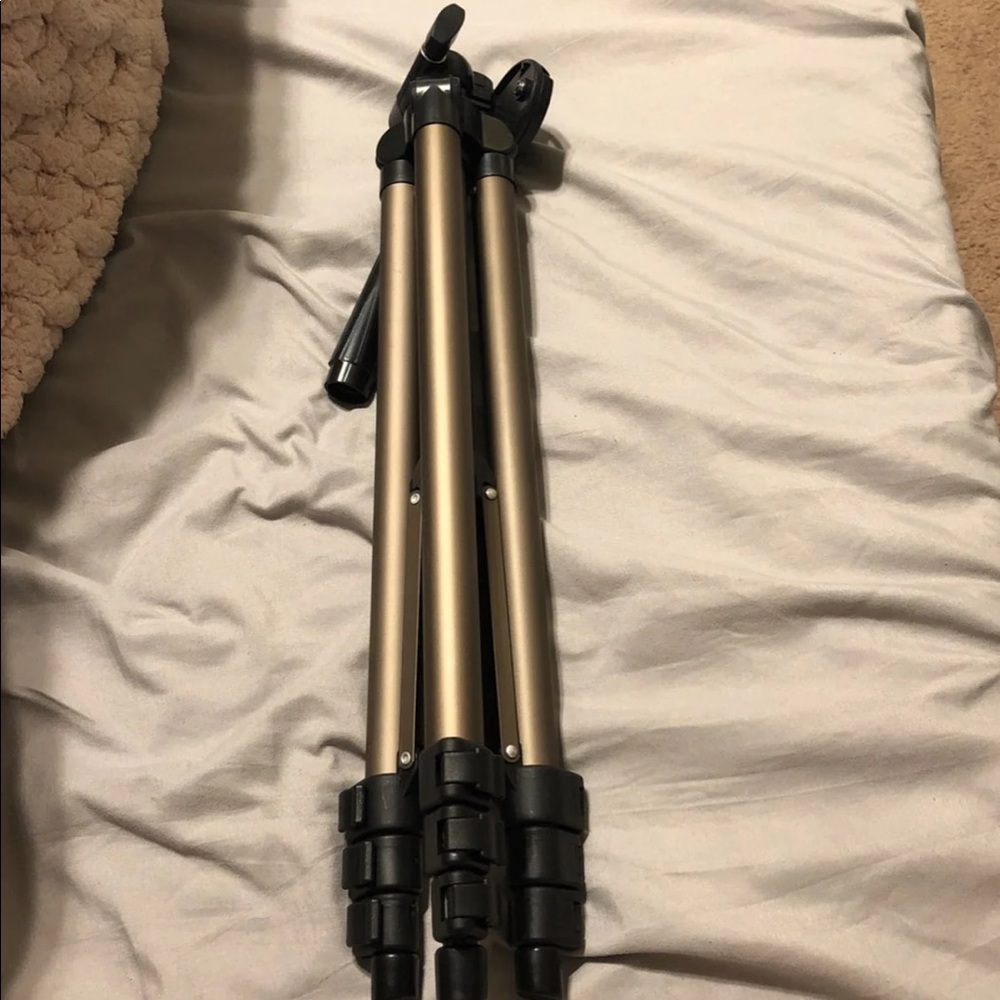 Camera Tripod - Picture 2 of 4